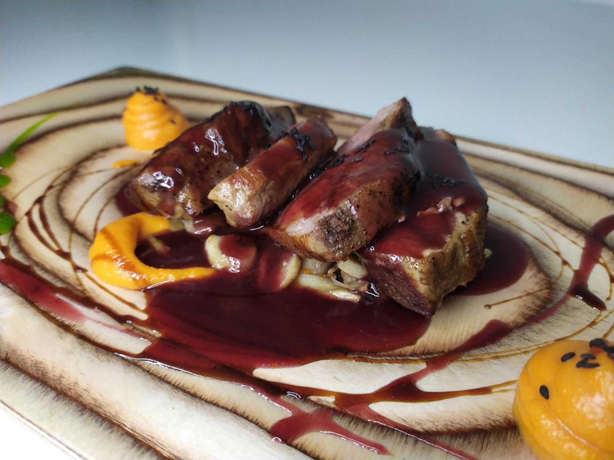 Pension Restaurante Casablanca Torreperogil 外观 照片