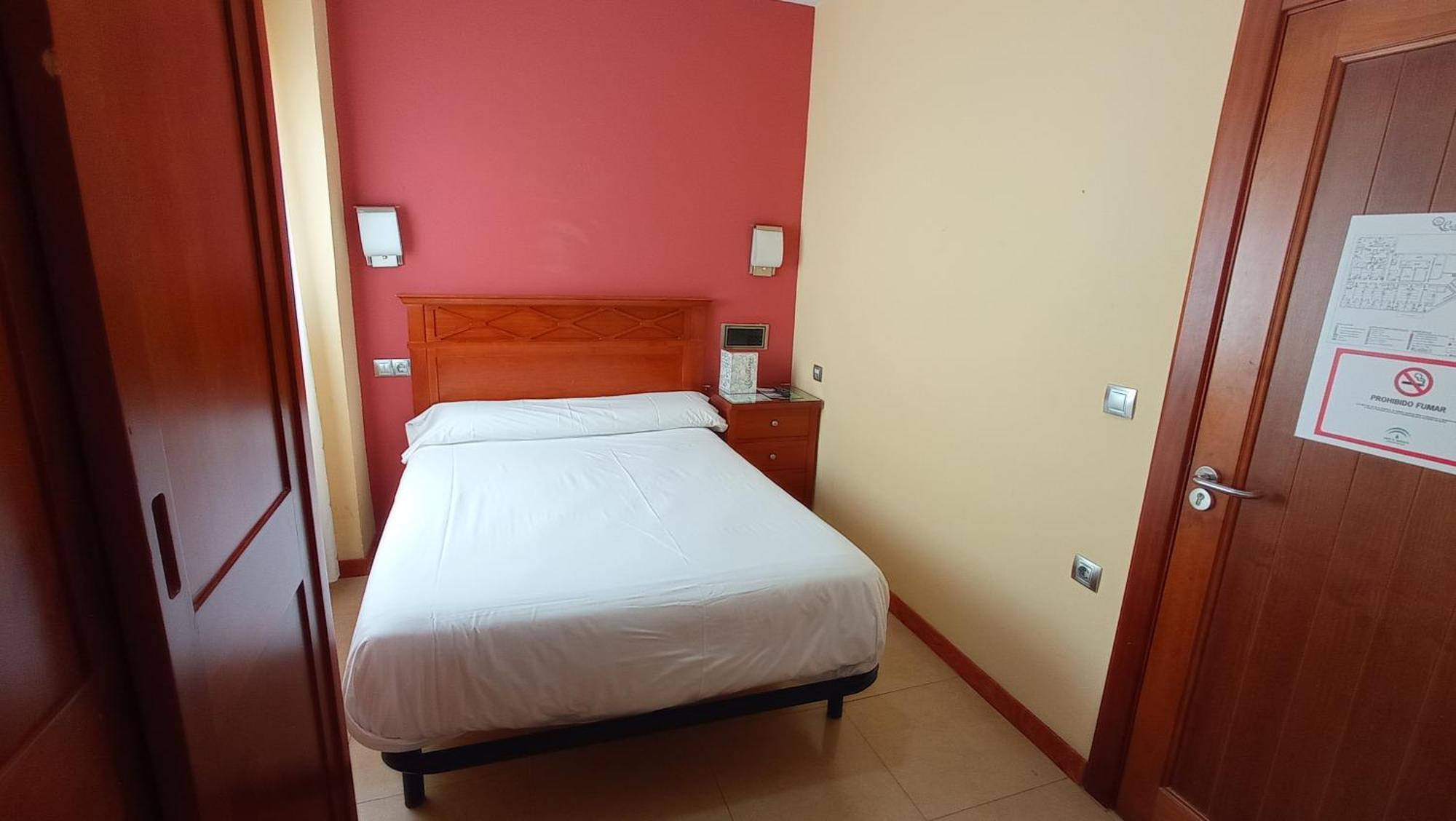 Pension Restaurante Casablanca Torreperogil 客房 照片