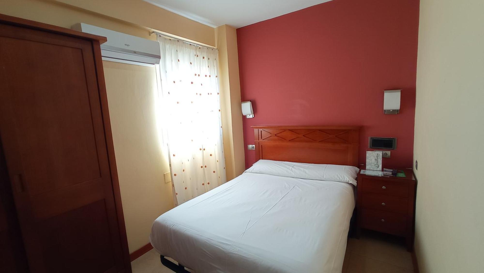 Pension Restaurante Casablanca Torreperogil 客房 照片