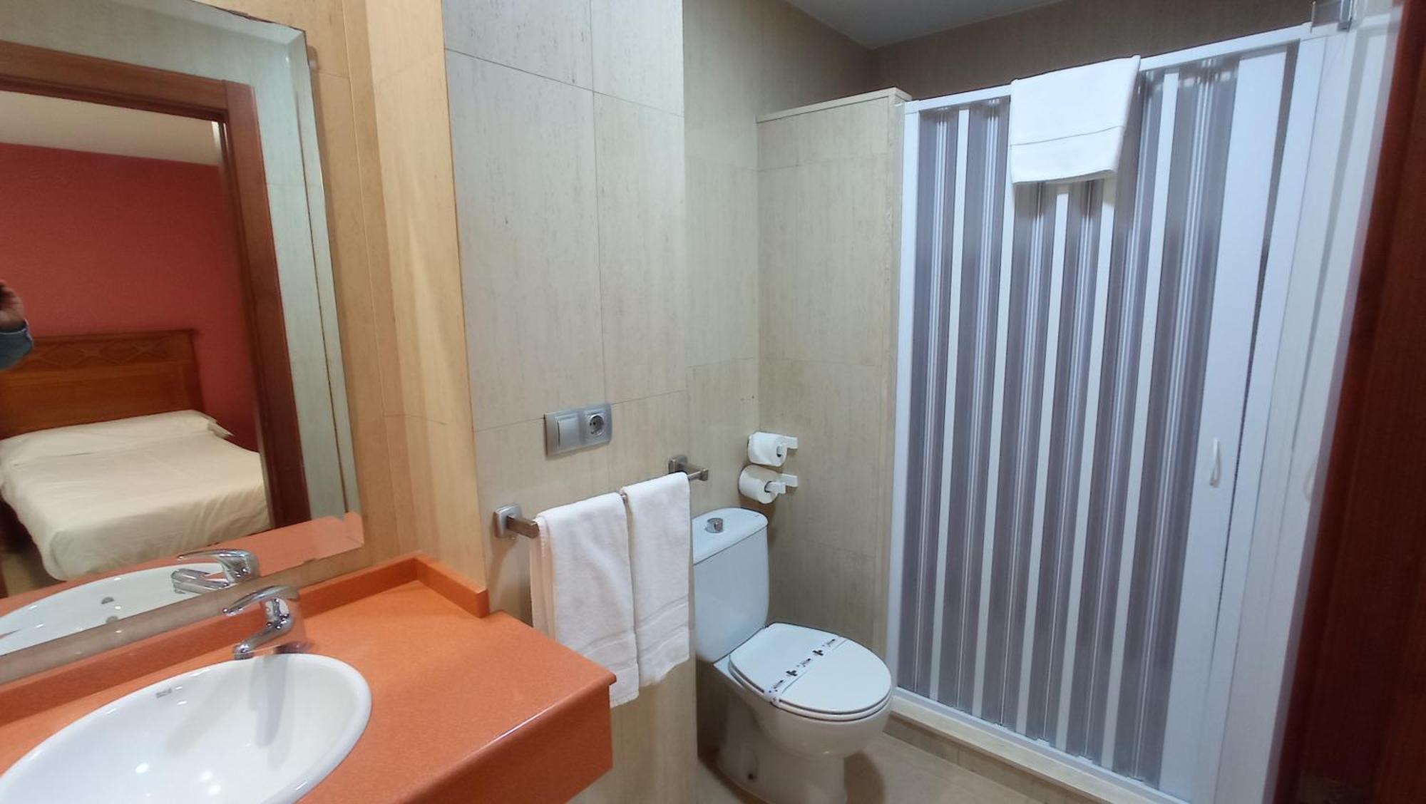 Pension Restaurante Casablanca Torreperogil 客房 照片