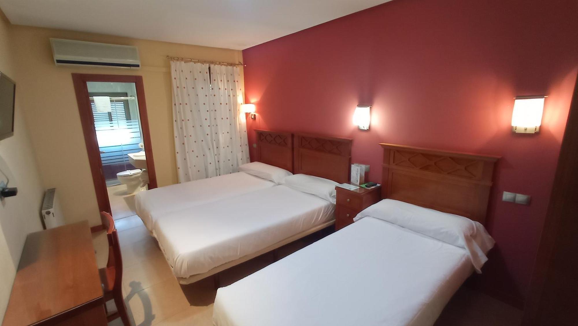 Pension Restaurante Casablanca Torreperogil 客房 照片